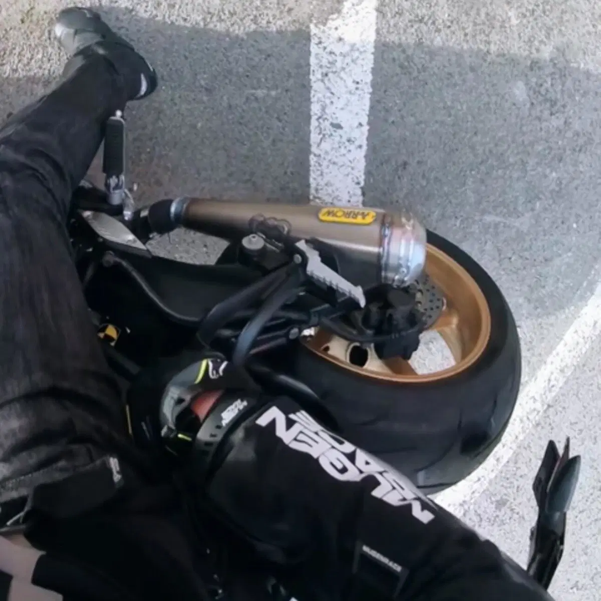 Yamaha FZ8 (2013 - 16) (9)