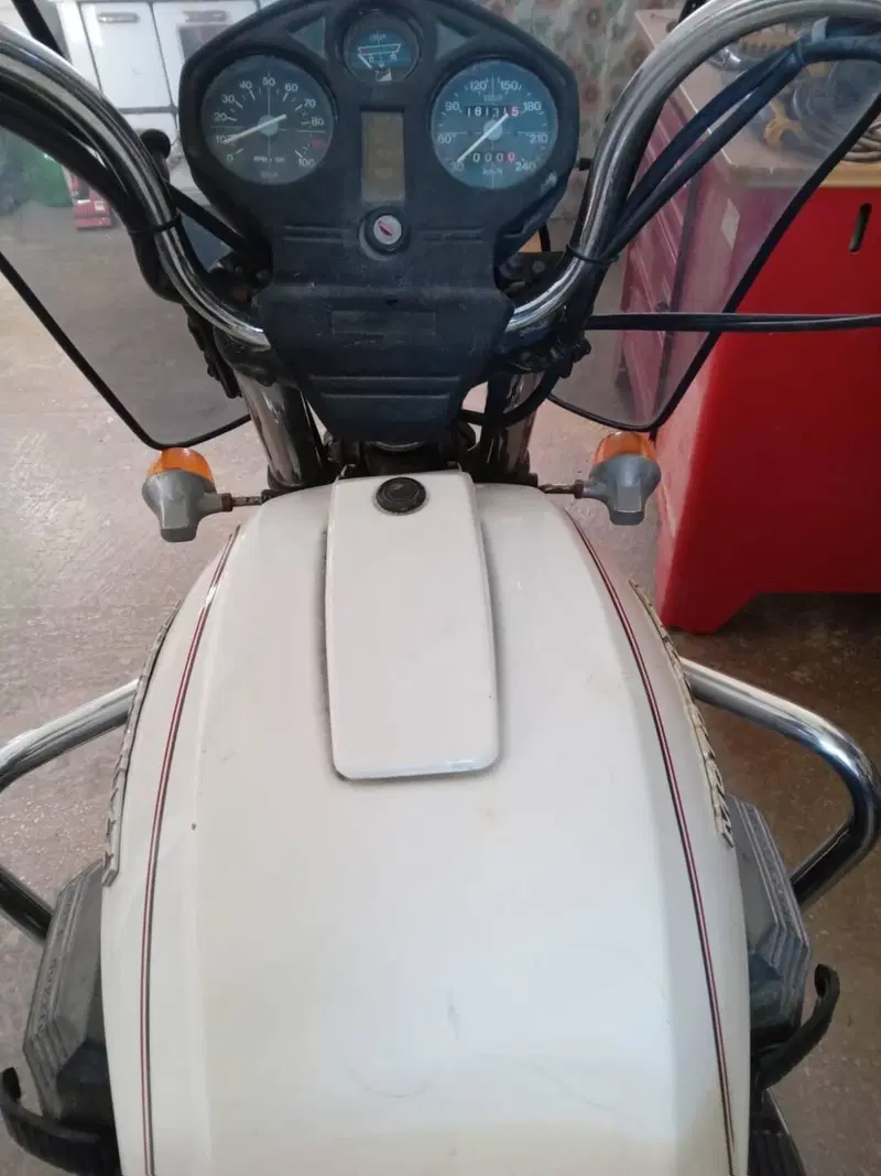 Moto Guzzi california 2 (7)