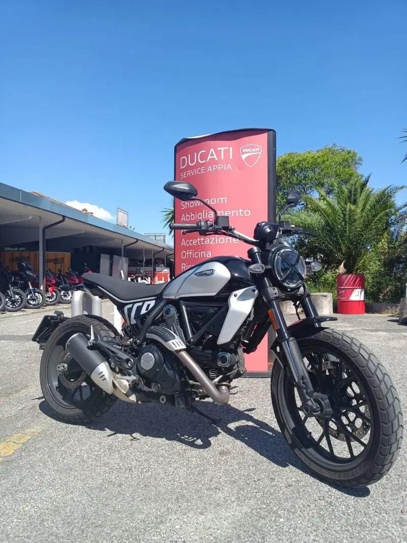 Ducati Scrambler 800 Icon (2023 - 24)