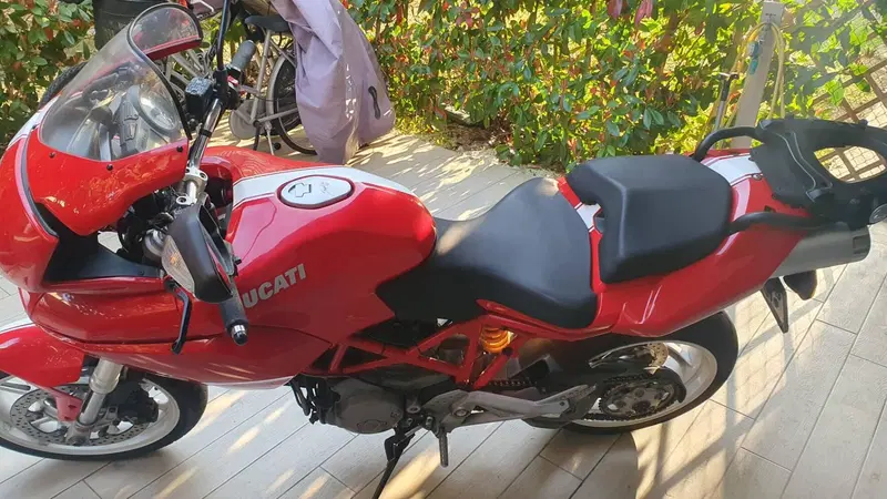 Ducati Multistrada 620 (2005 - 07) (4)