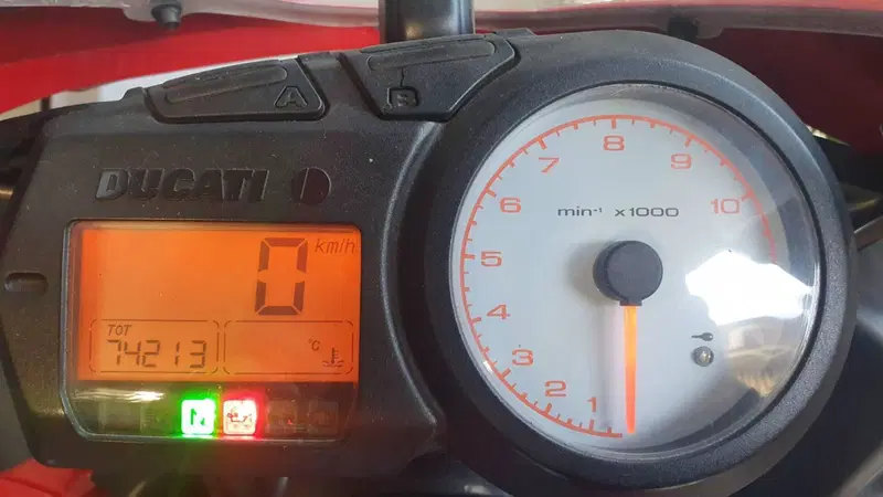 Ducati Multistrada 620 (2005 - 07) (5)