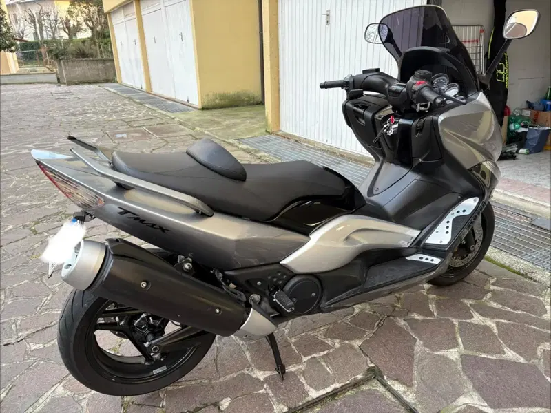 Yamaha T-Max 500 (2008 - 12) (2)