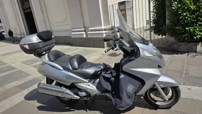 Honda Silver Wing 600 (2005 - 09) usata