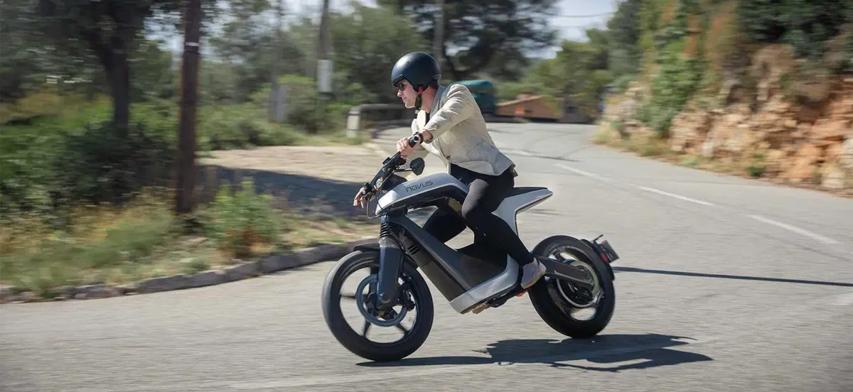 L'attesa è finita? Novus One trasforma la fantascienza in mobilità reale (2)