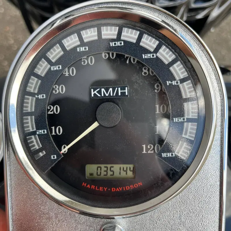 Harley-Davidson 1584 Road King Classic (2007 - 10) - FLHRC (6)