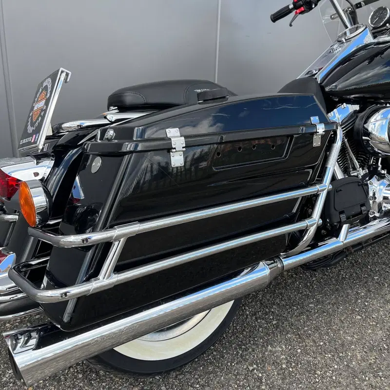 Harley-Davidson 1584 Road King Classic (2007 - 10) - FLHRC (12)