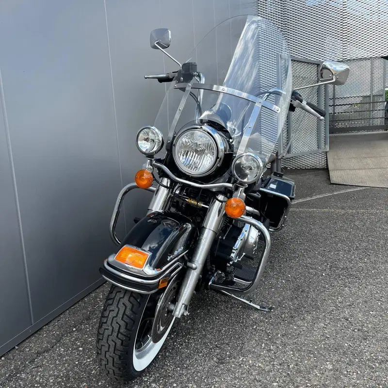 Harley-Davidson 1584 Road King Classic (2007 - 10) - FLHRC (19)