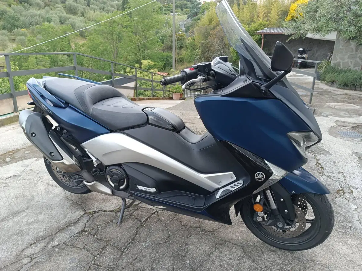 Yamaha T-Max 530 DX (2017 - 19) (3)