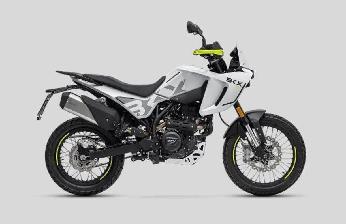 Benelli BKX 300 (2026) (4)