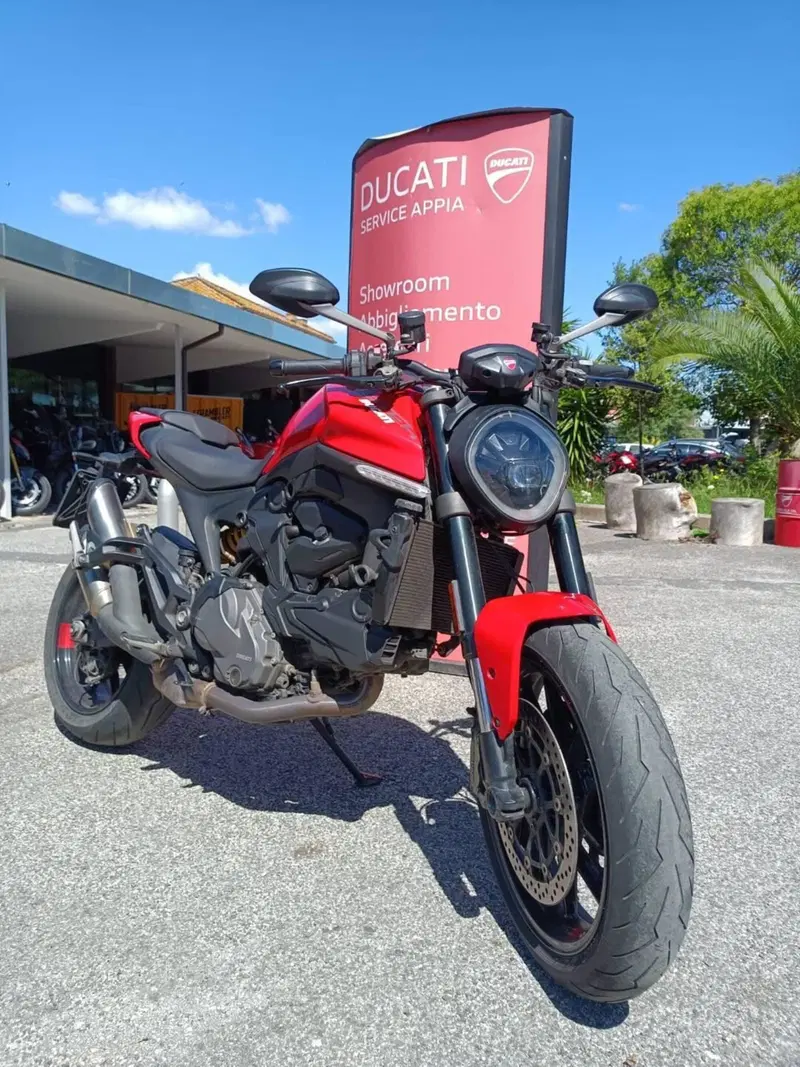 Ducati Monster 937 (2021 - 25) (3)