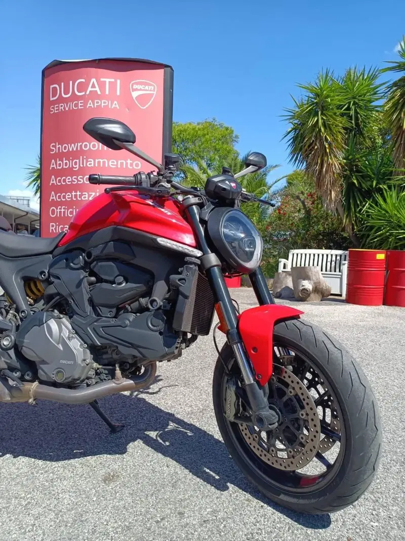 Ducati Monster 937 (2021 - 25) (5)