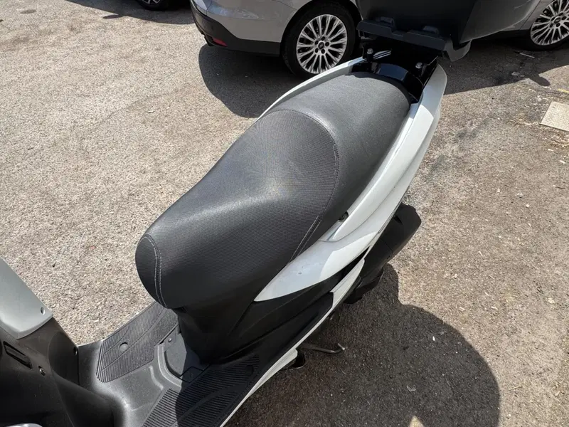 Yamaha Tricity 125 (2014 - 17) (6)