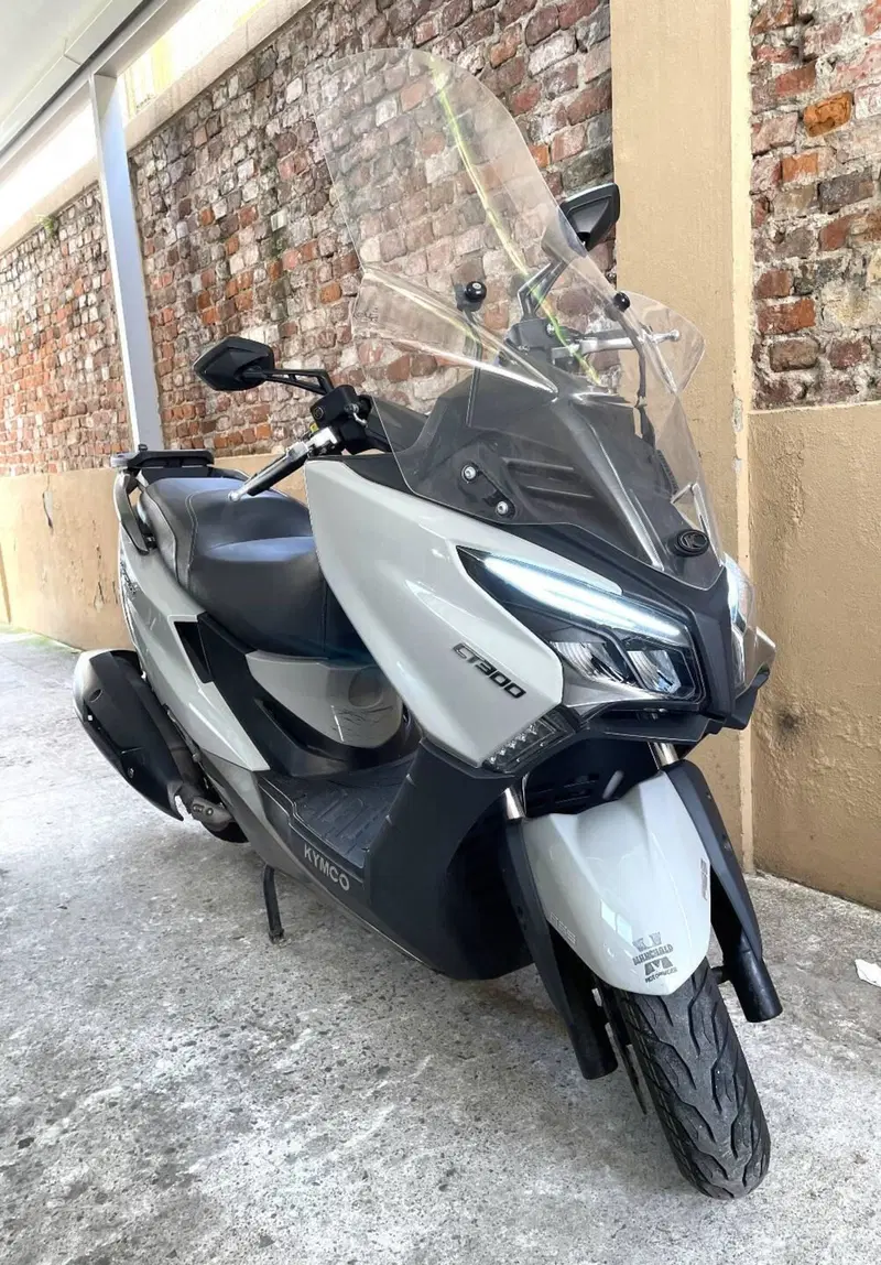 Kymco X-Town 300i City (2021 - 25) (2)