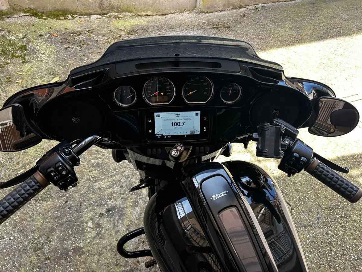 Harley-Davidson Street Glide ST (2022 - 23) (11)