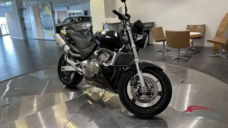 Honda Hornet 600 (2000 - 02) (2)