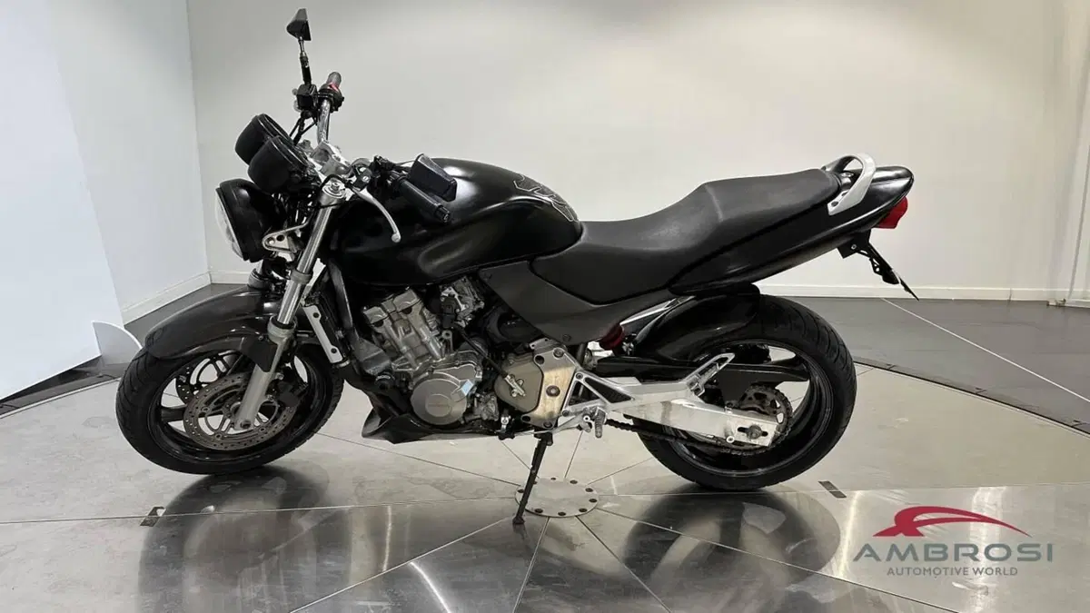 Honda Hornet 600 (2000 - 02) (4)