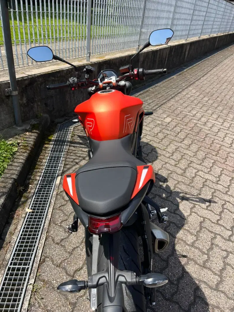 Triumph Street Triple 765 R A2 (2024 - 26) (5)