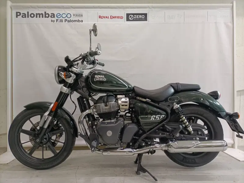Royal Enfield Super Meteor 650 (2023 - 26) (3)
