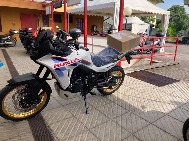 Honda Transalp XL750 (2026) (3)