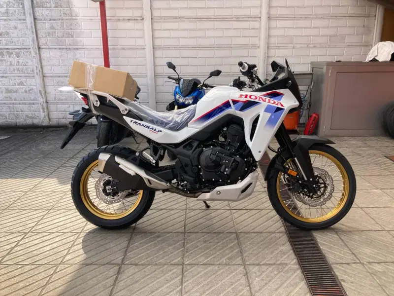 Honda Transalp XL750 (2026) (6)