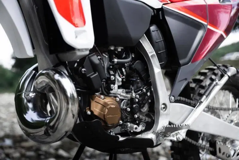 Fantic Motor XE 300 (2026) (5)