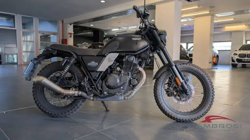 Brixton Motorcycles Felsberg 250 (2021 - 25) (2)