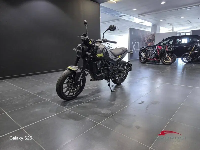 Benelli Leoncino 250 (2019 - 20) (13)
