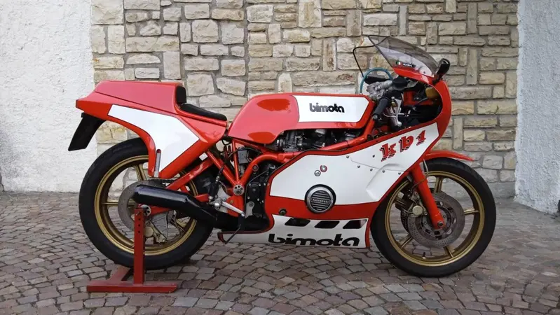 Bimota KB 1 TERZA SERIE (3)