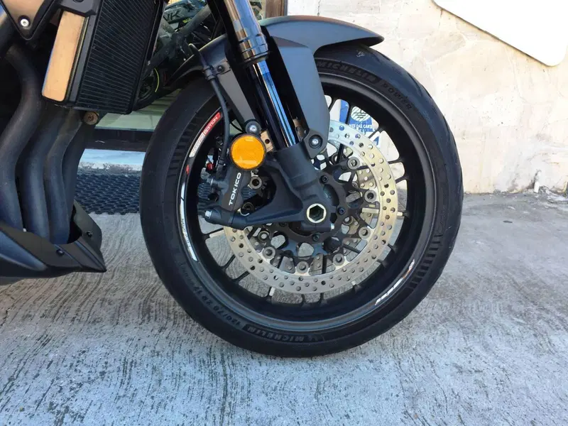 Honda CB 1000 R Black Edition (2021 - 25) (16)