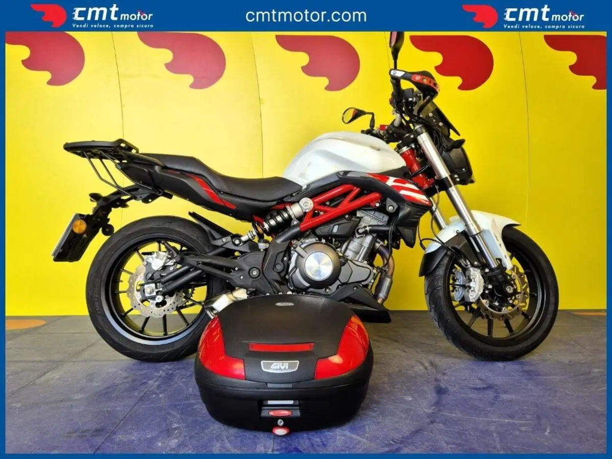 Benelli BN 302 S (2019 - 20)