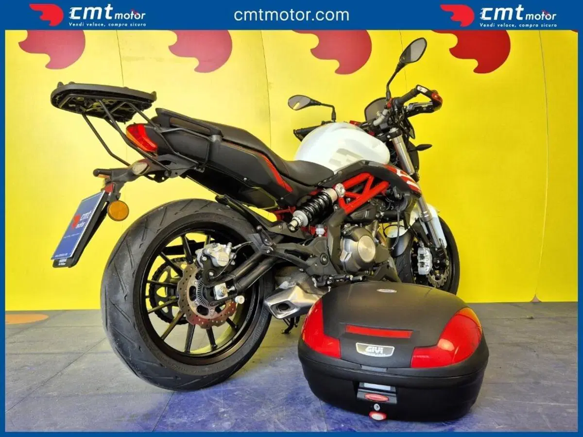 Benelli BN 302 S (2019 - 20) (4)
