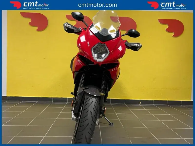 MV Agusta Turismo Veloce 800 Rosso (2021 - 23) (2)