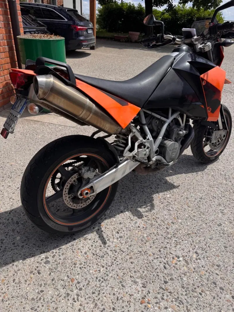 KTM 950 Supermoto (2006 - 08) (5)