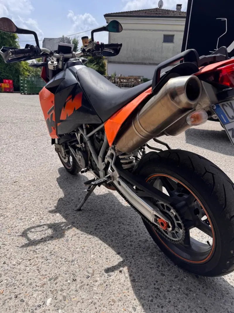 KTM 950 Supermoto (2006 - 08) (6)