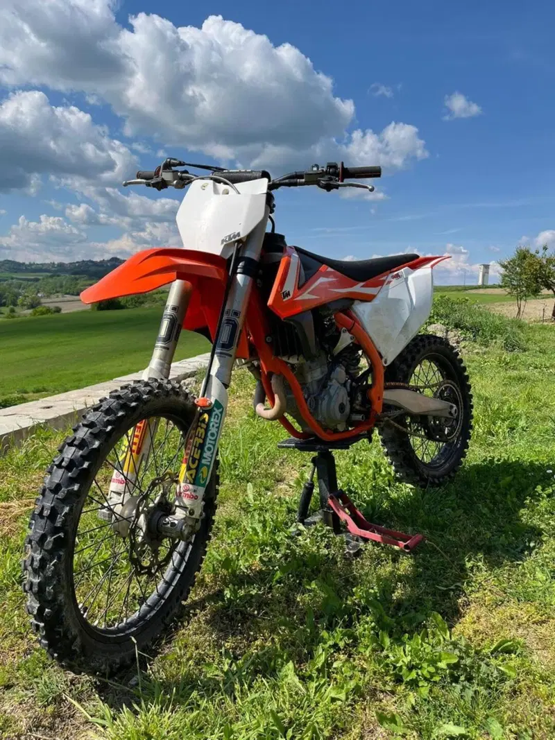 KTM 250 SX-F (2018)