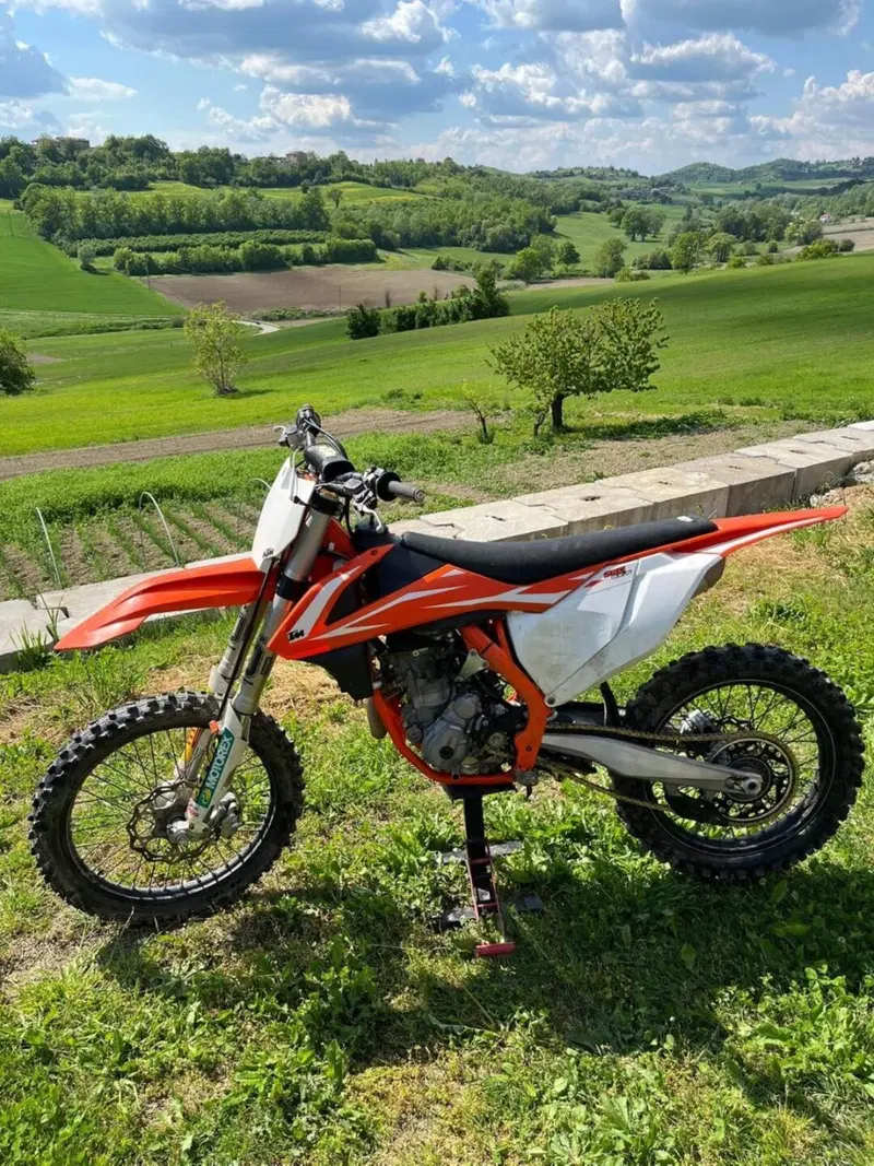 KTM 250 SX-F (2018) (2)