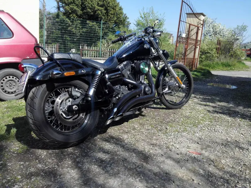 Harley-Davidson 1690 Wide Glide (2010 - 17) - FXDWG (4)
