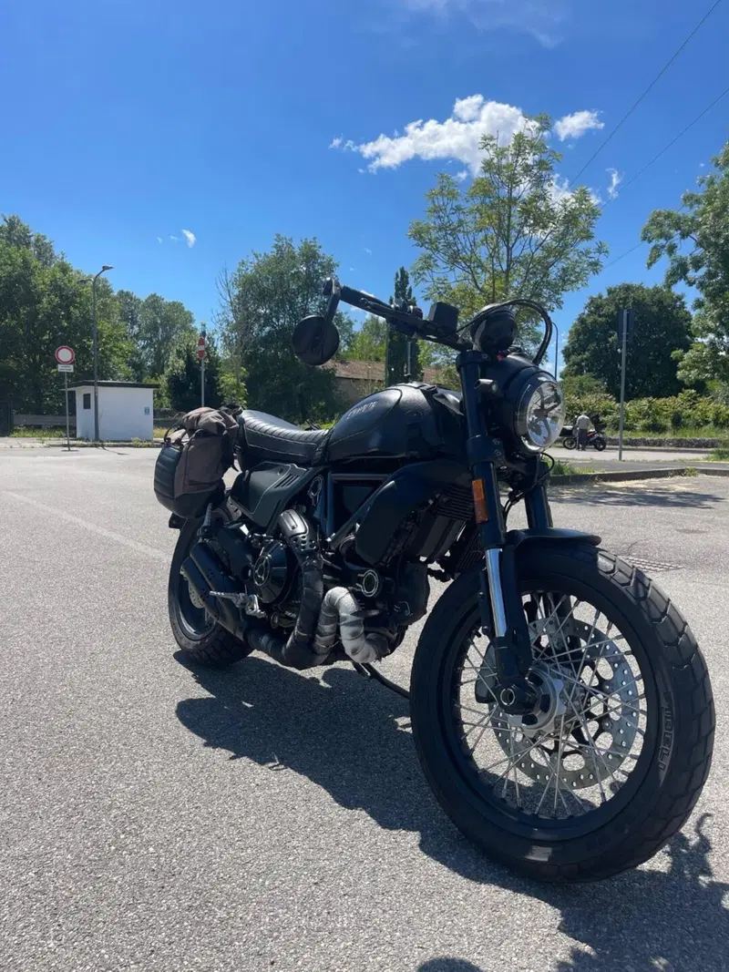Ducati Scrambler 800 Night Shift (2021 - 22) (8)