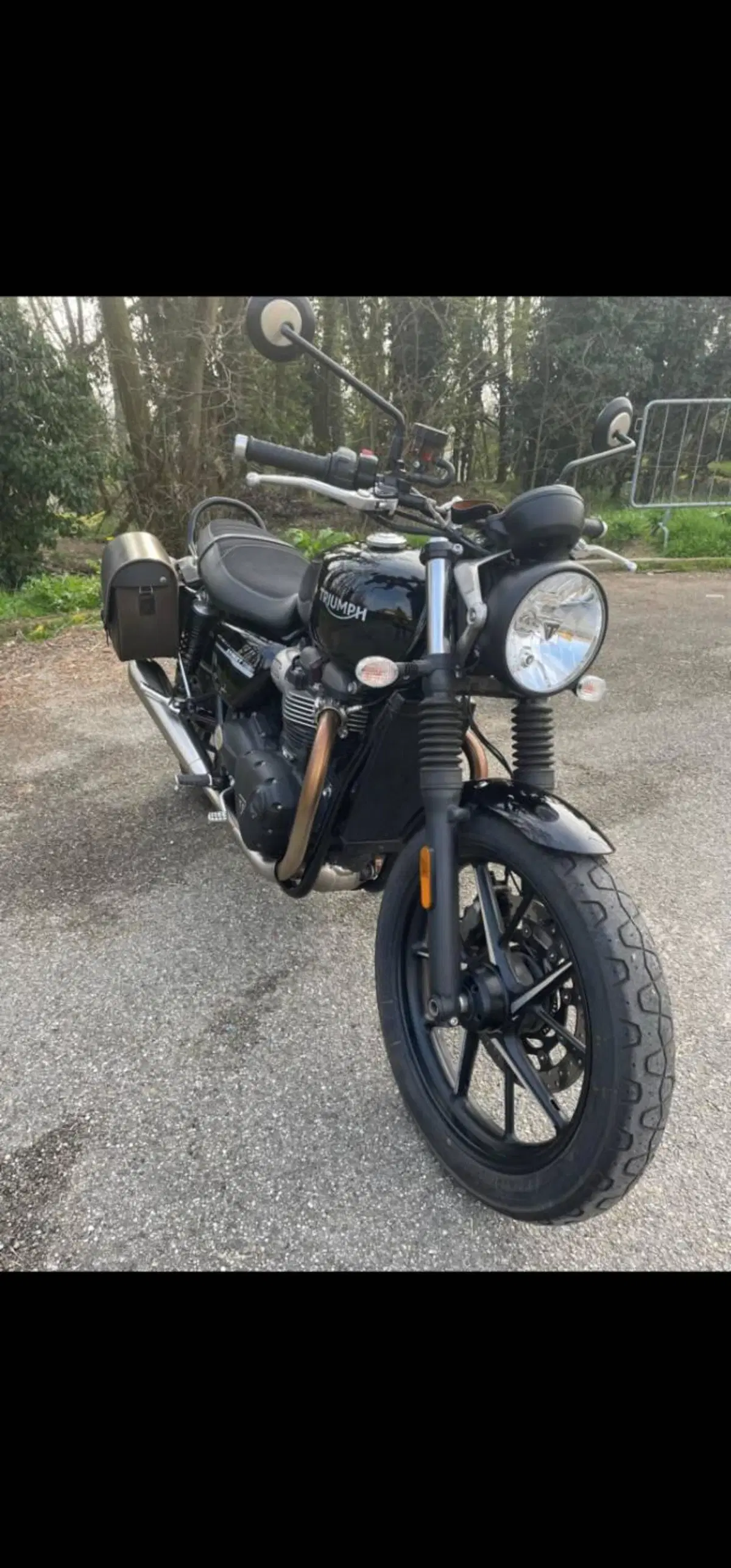Triumph Street Twin 900 (2021 - 22) (2)