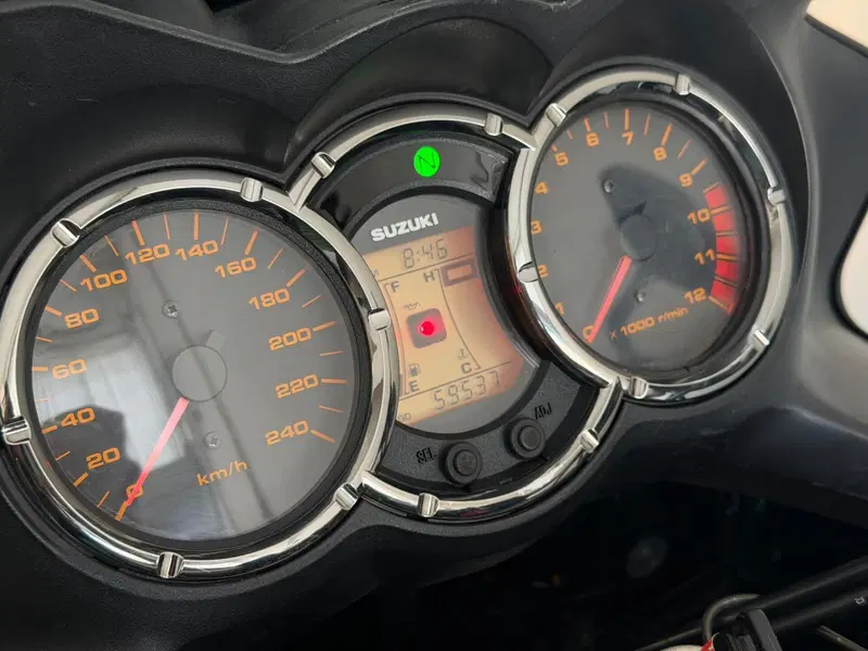 Suzuki V-Strom 1000 (2002 - 06) (9)