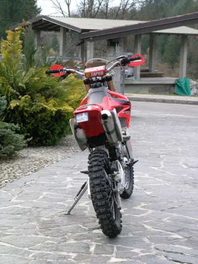 Honda CRF 250R (2007) usata