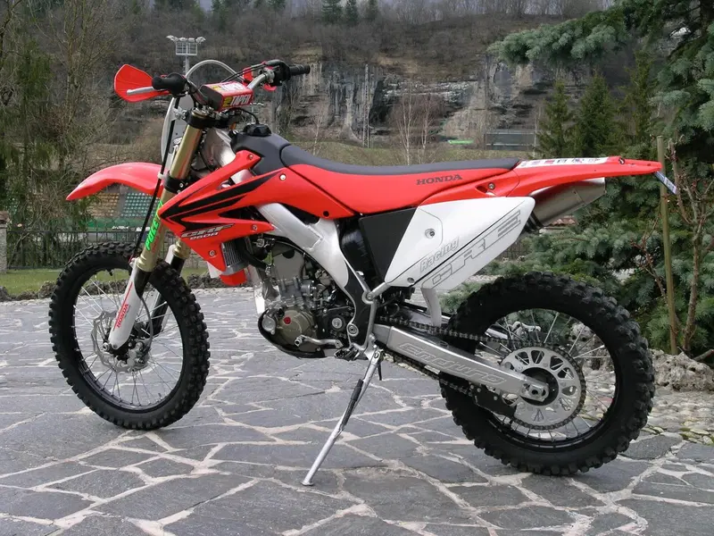 Honda CRF 250R (2007) (6)