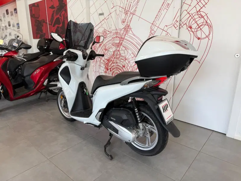 Honda SH 150i (2017 - 19) (6)