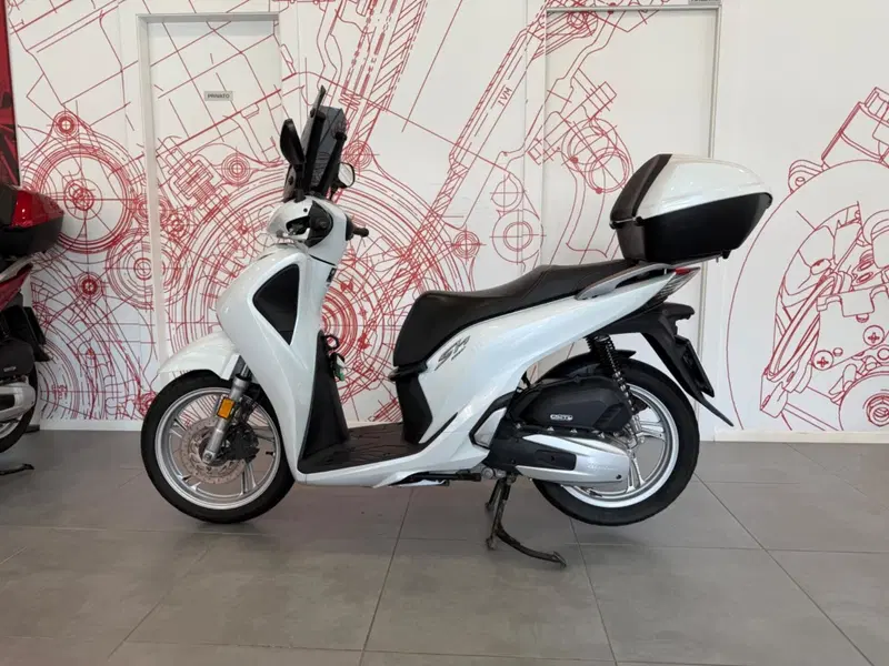 Honda SH 150i (2017 - 19) (4)