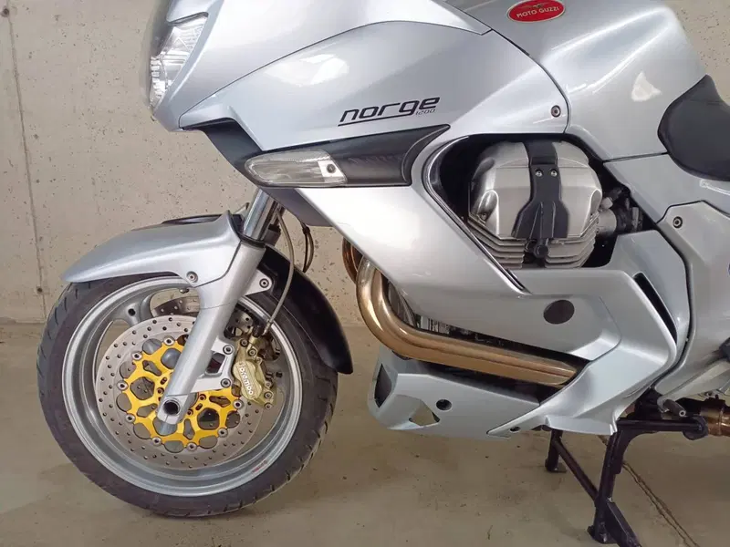 Moto Guzzi Norge 1200 GT (2009 - 11) (12)
