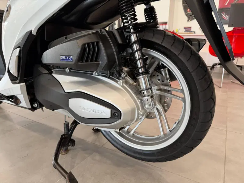 Honda SH 350 (2021 - 24) (12)