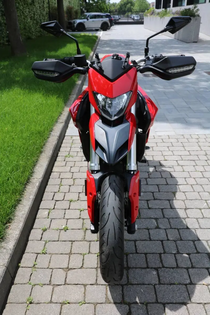Ducati Hypermotard 939 (2016 - 18) (4)