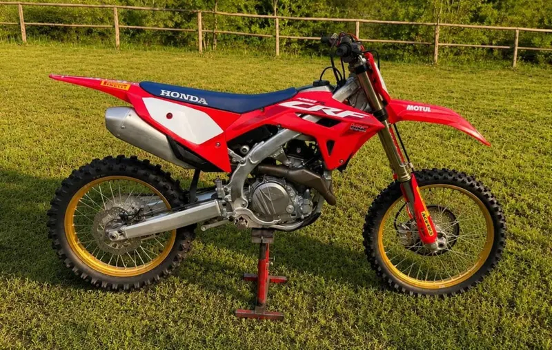 Honda CRF 450R (2023) (2)