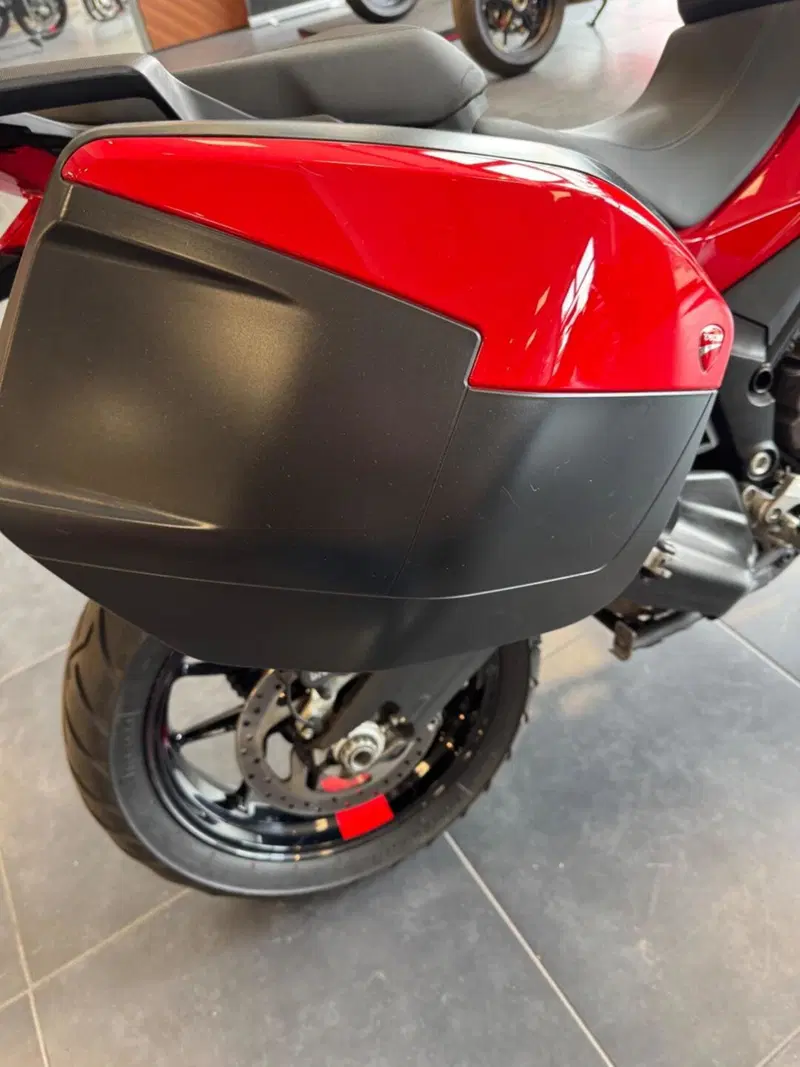 Ducati Multistrada V2 S (2022 - 24) (5)