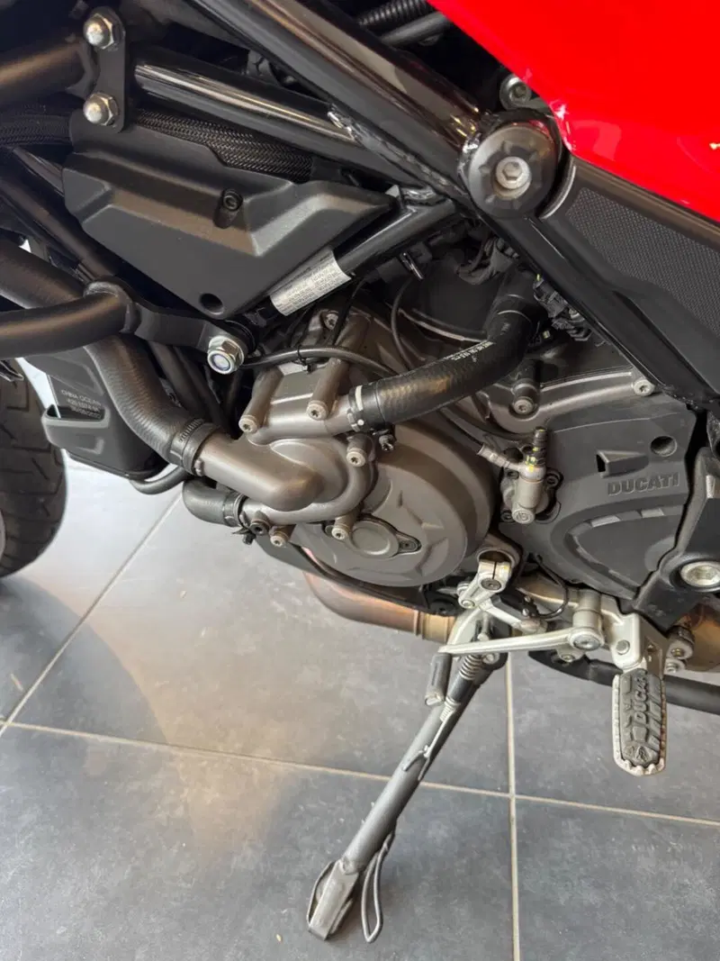 Ducati Multistrada V2 S (2022 - 24) (11)